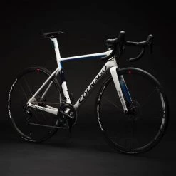 Colnago V3 Disc Shimano Ultegra Di2 Bike MKWH 5 Colnago V3 Disc Shimano Ultegra Di2 Bike MKWH -Glory Cycles Store Online Colnago V3 Disc Ultegra White Black Blue 40651.1592795987