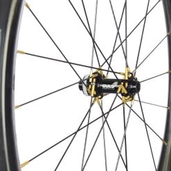 Gulo Composites Gulo Gravel Aero Wheelset -Glory Cycles Store Online Studio Session Gulo GGA 38 R2 2115 Edit 92874.1639082817