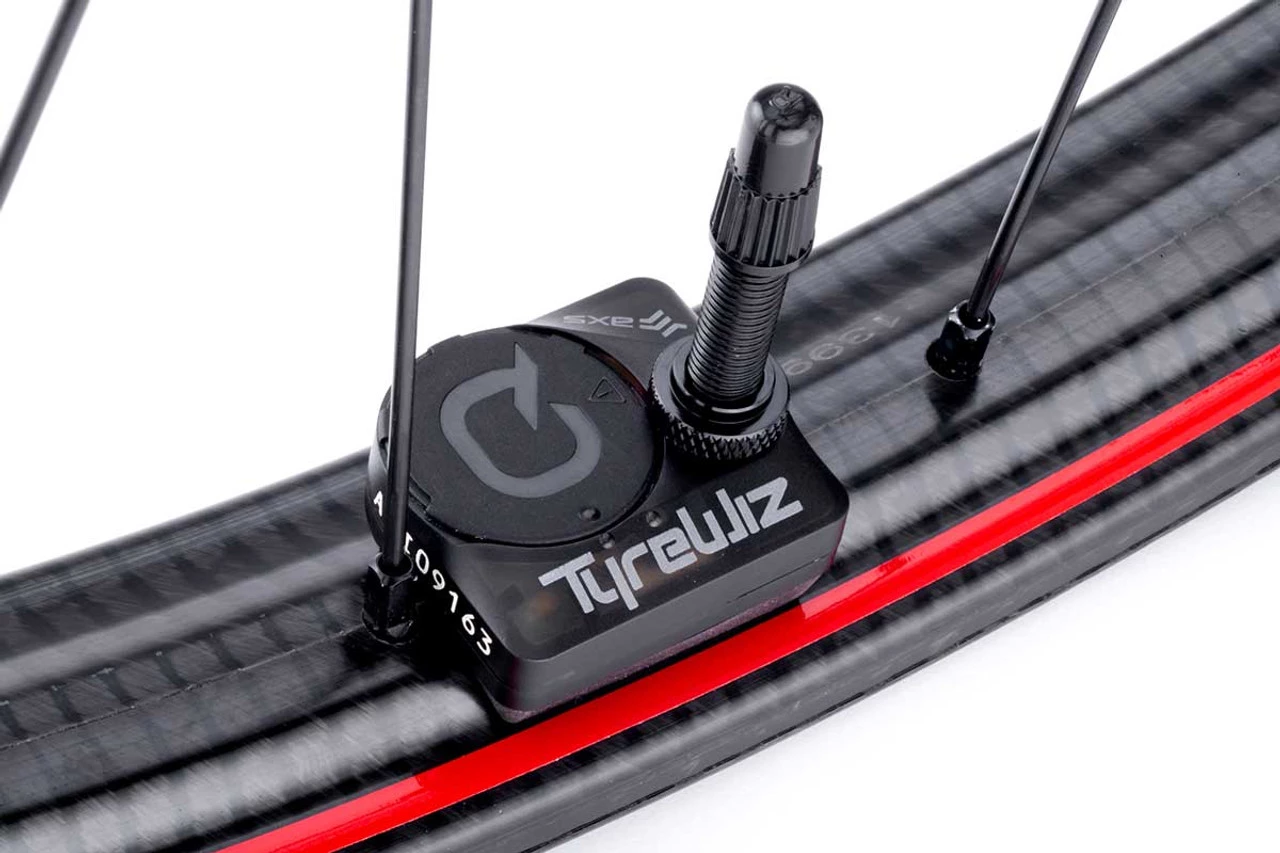 Zipp 3ZERO MOTO MTB Wheelset - Image 2